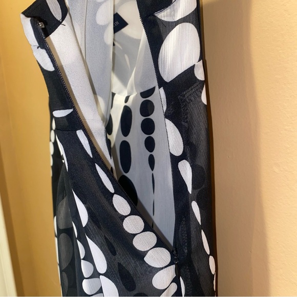 ANNE KLEIN Polka Dot Print Tank Top Black White Double Lined V Neck Blouse - Picture 6 of 7